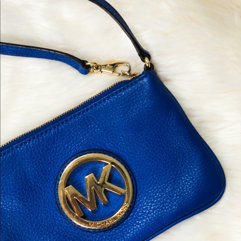 ❗️SOLD❗️100% Auth. Michael Kors Fulton Wristlet